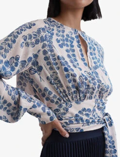 Reiss Sadie Printed Cropped Woven Blouse -Whistles Store R04169194 PINKBLUE ALT02